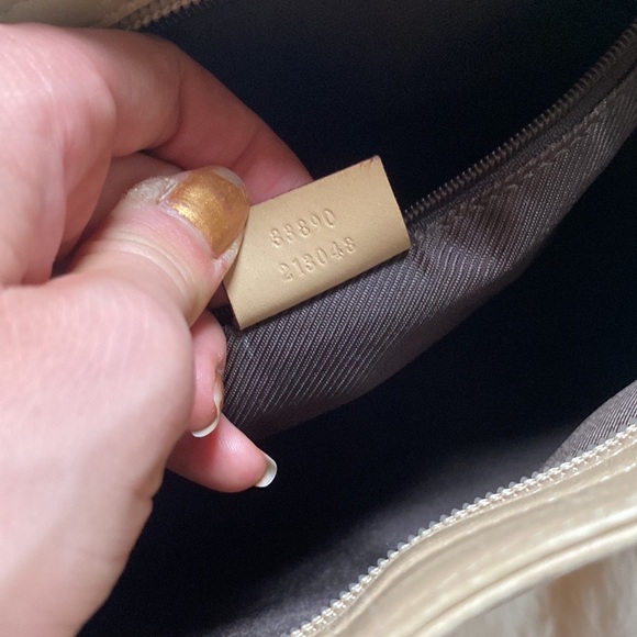 Authentic Gucci vintage GG monogram shoulder tote - Picture 10 of 15